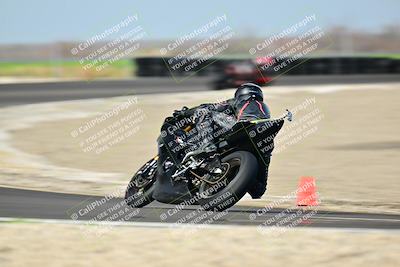media/Feb-15-2025-TrackDaz (Sat) [[1e057f4b71]]/Group A/Session 5 - Turn 9/